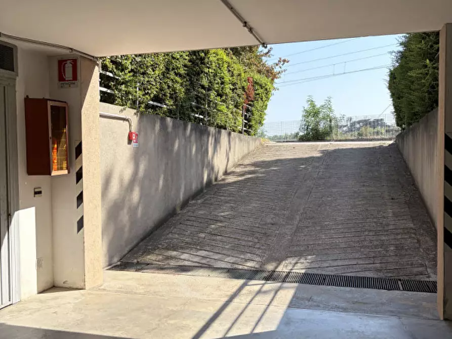 Immagine 15 di Appartamento in vendita  in Via Roana a Castelfranco Veneto
