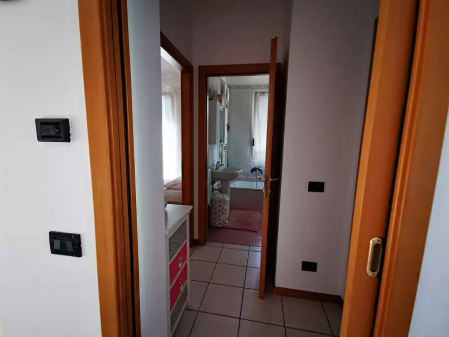 Immagine 18 di Appartamento in affitto  a Santarcangelo Di Romagna