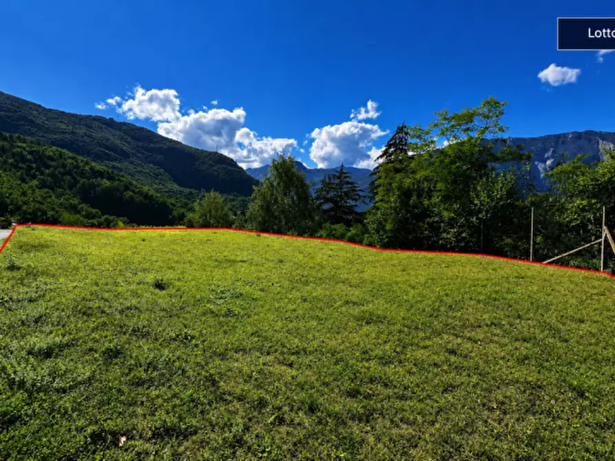 Immagine 2 di Terreno in vendita  in Via del Dossét a Drena