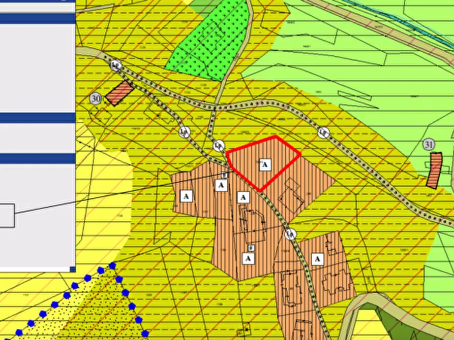Immagine 4 di Terreno in vendita  in Via del Dossét a Drena