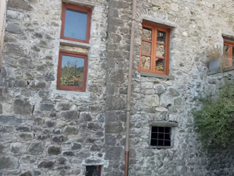 Immagine 3 di Rustico / casale in vendita  in Via Vara, 25 a Varese Ligure