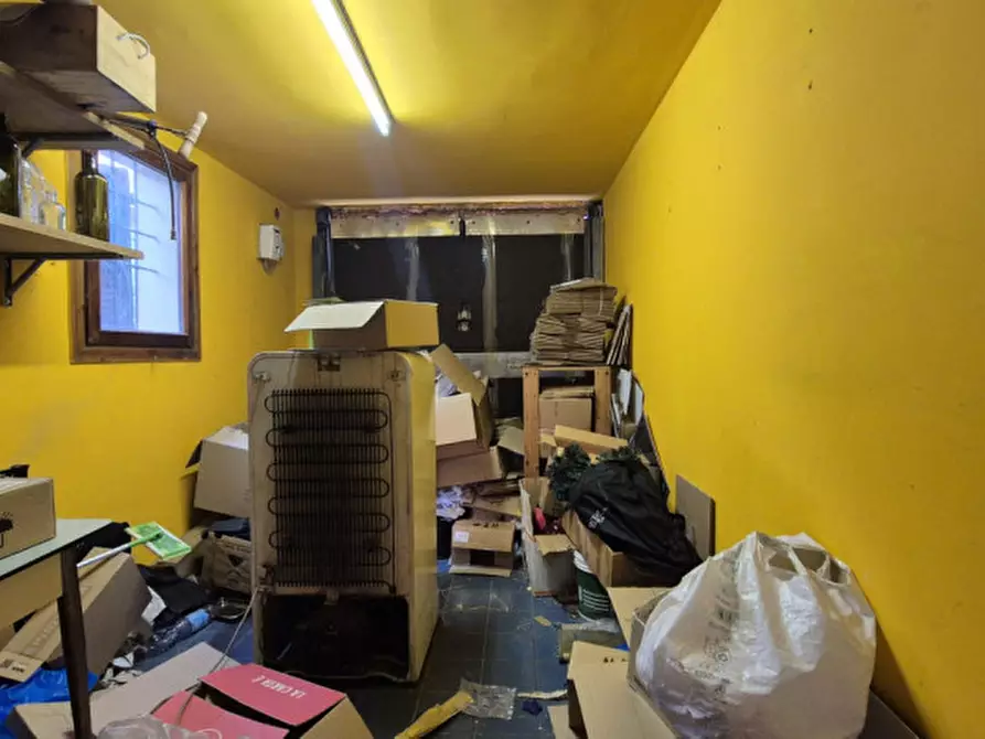 Immagine 18 di Appartamento in vendita  in Via Galileo Galilei a Cavezzo