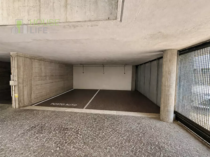 Immagine 16 di Appartamento in vendita  in Corso Padova 60 a Vicenza
