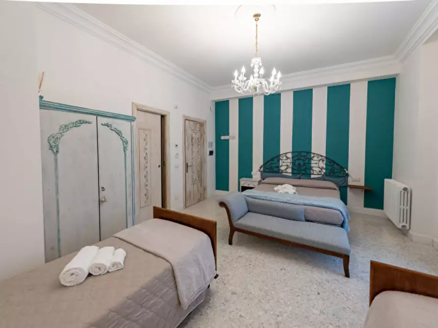 Immagine 9 di Bed & Breakfast in vendita  in Corso Giuseppe Garibaldi, 70 a Rivello