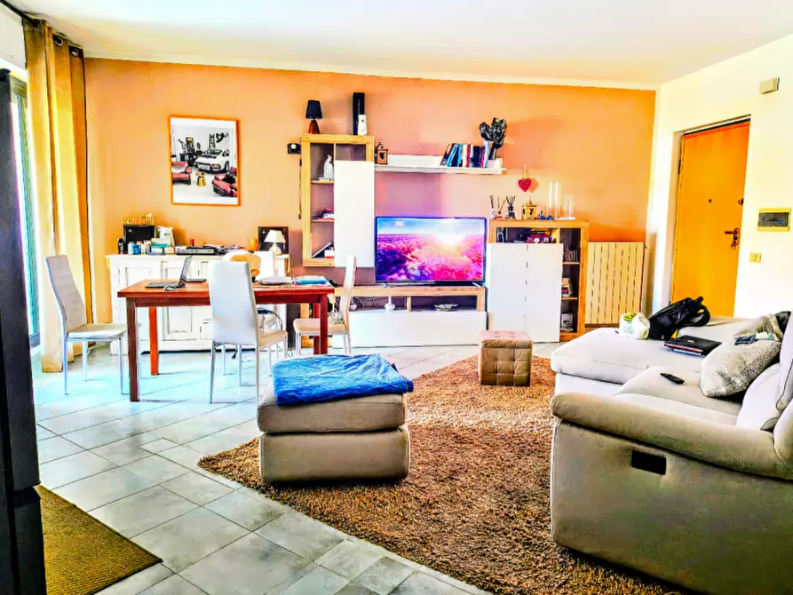 Immagine 1 di Appartamento in vendita  in Via Pasquale Dessanay, 81 a Nuoro