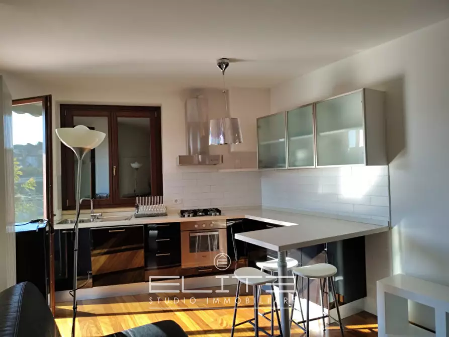 Immagine 2 di Appartamento in affitto  in Via Alessandro Bocconi a Ancona