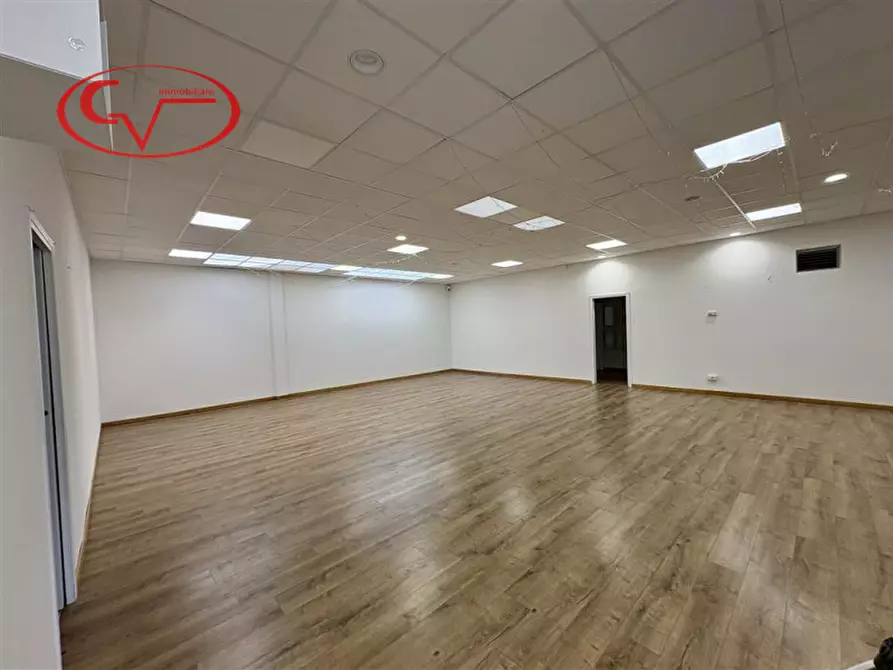 Immagine 1 di Laboratorio in affitto  in via di Santa Lucia a Cavriglia