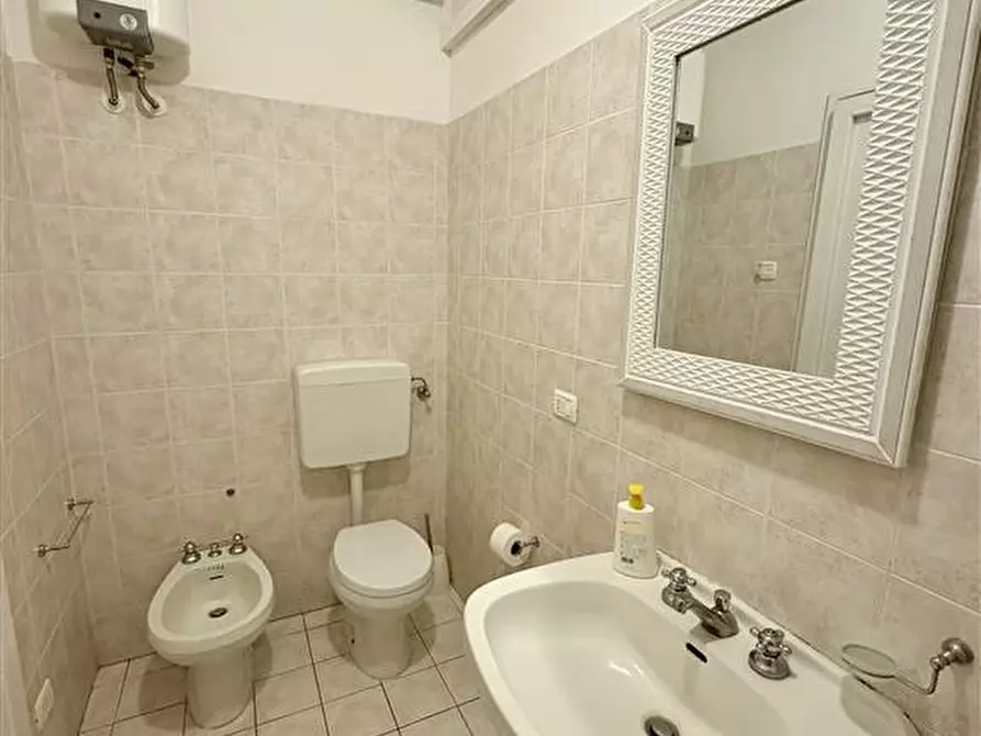 Immagine 8 di Laboratorio in affitto  in via di Santa Lucia a Cavriglia