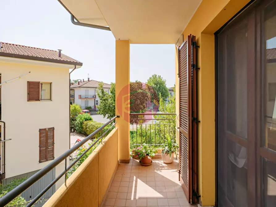 Immagine 18 di Appartamento in vendita  a Santarcangelo Di Romagna