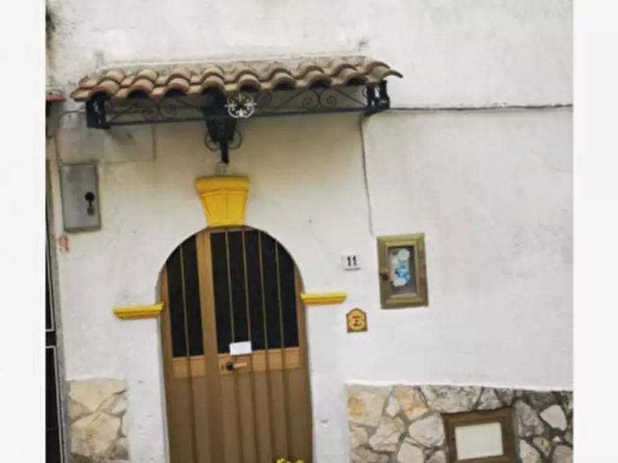 Immagine 1 di Casa indipendente in vendita  in via santa margherita a Acquafondata