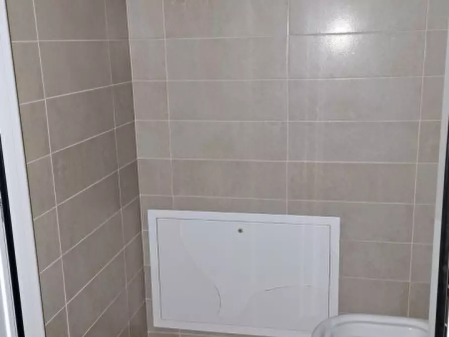 Immagine 9 di Negozio in affitto  in Via Gaidola 22 a Fonte