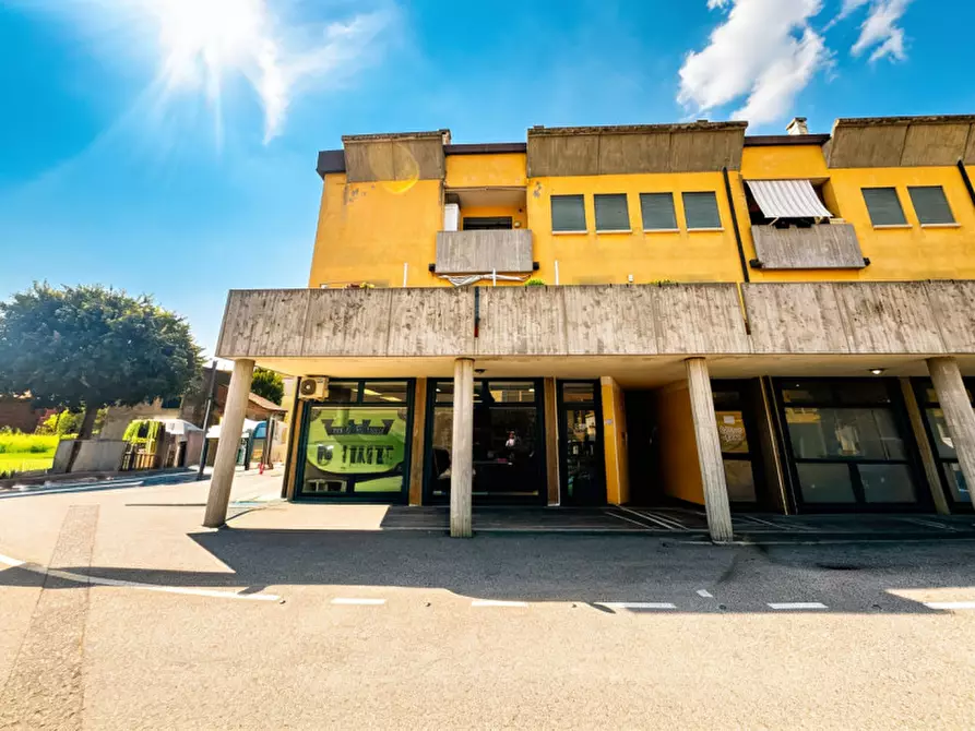 Immagine 1 di Appartamento in vendita  in Via Roma a Urbana