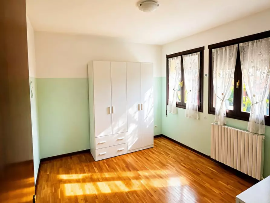 Immagine 8 di Appartamento in vendita  in Via Roma a Urbana
