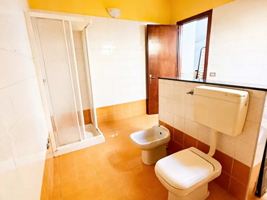 Immagine 19 di Appartamento in vendita  in Via Roma a Urbana
