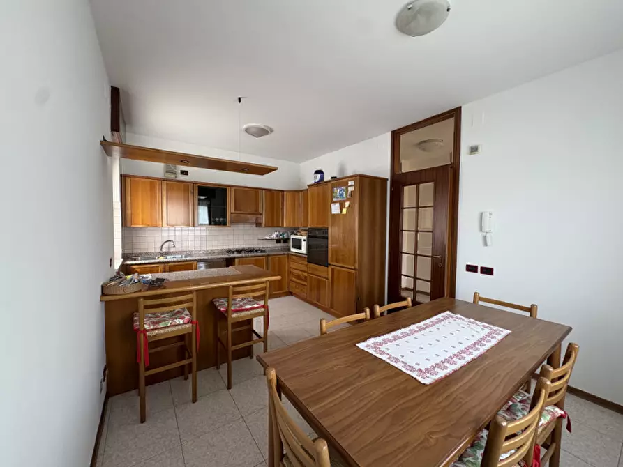 Immagine 3 di Appartamento in vendita  in Via degli Alpini a Campoformido