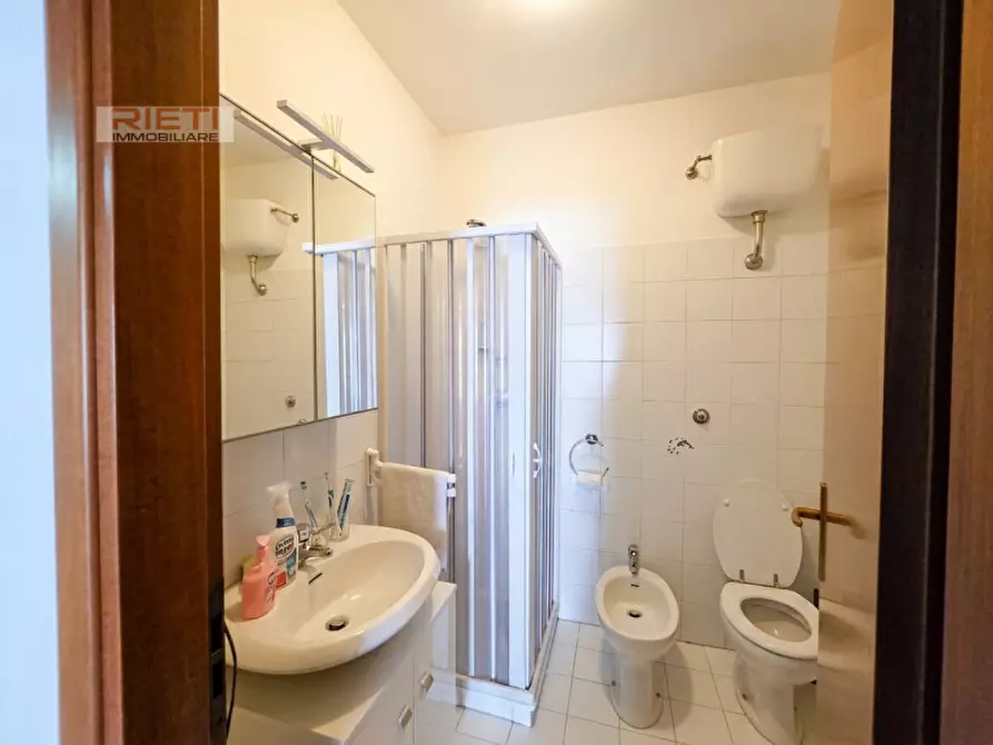 Immagine 11 di Appartamento in vendita  in Via Luigi Cipriani 88 a Rieti