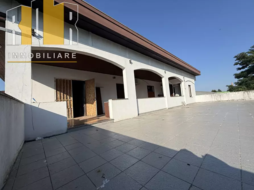 Immagine 1 di Loft/Open space in vendita  in Via Giuseppe Mazzini a Saonara
