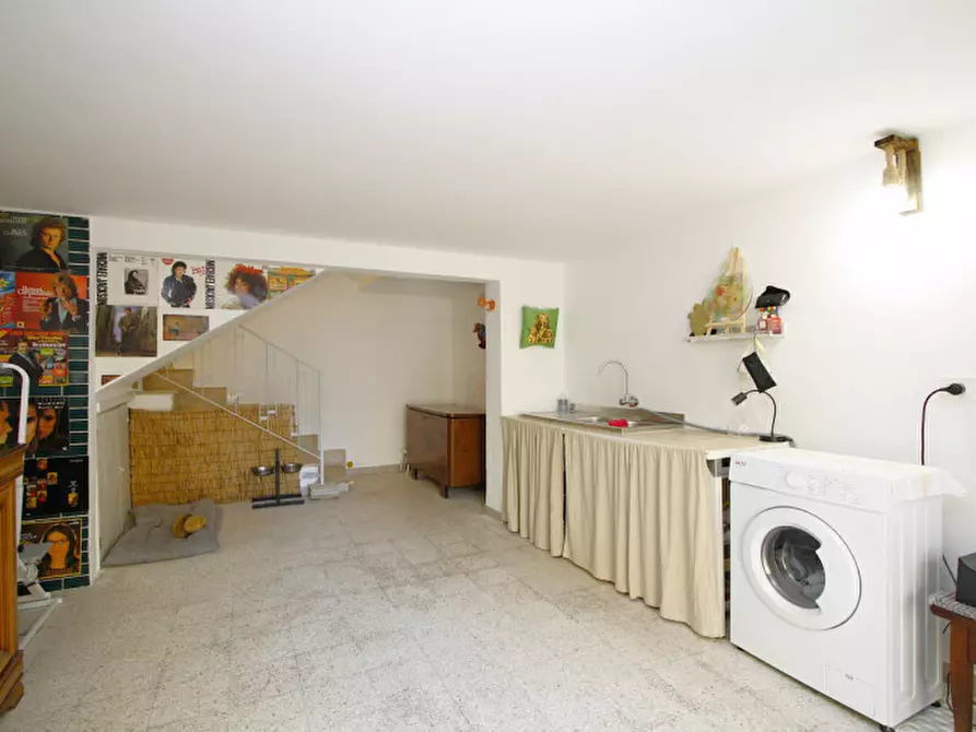 Immagine 23 di Casa indipendente in vendita  in Via Grappa a Tuglie