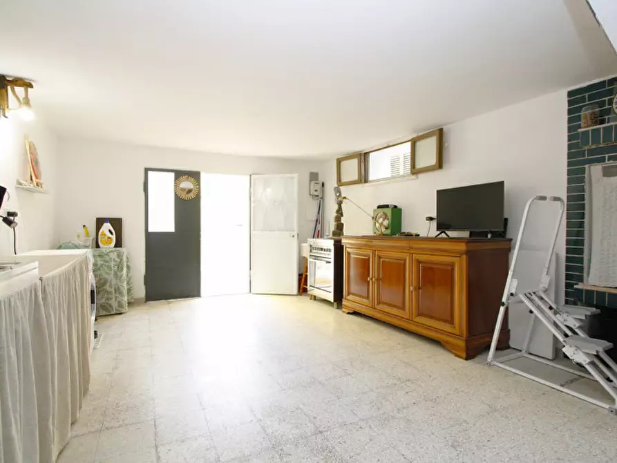 Immagine 25 di Casa indipendente in vendita  in Via Grappa a Tuglie