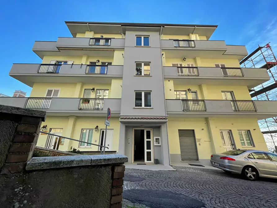 Appartamento in vendita in Piazza Francesco de Santis a Ariano Irpino