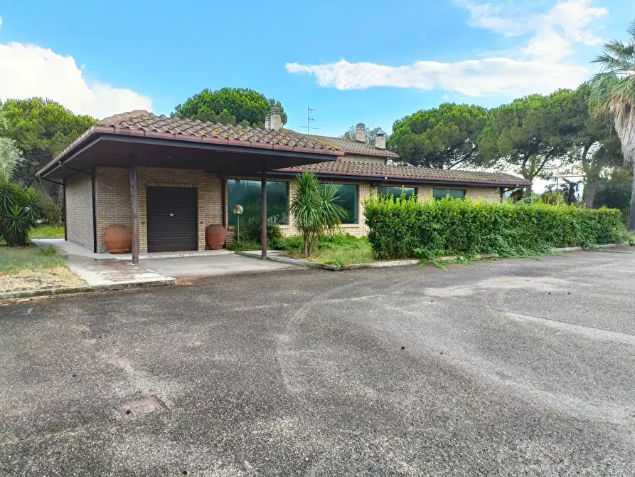 Villa in vendita in Via Valtellina a San Benedetto Del Tronto