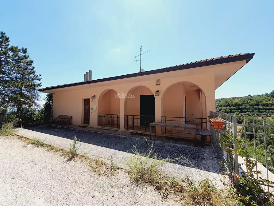 Casa indipendente in vendita in via menocchia a Montefiore Dell'aso
