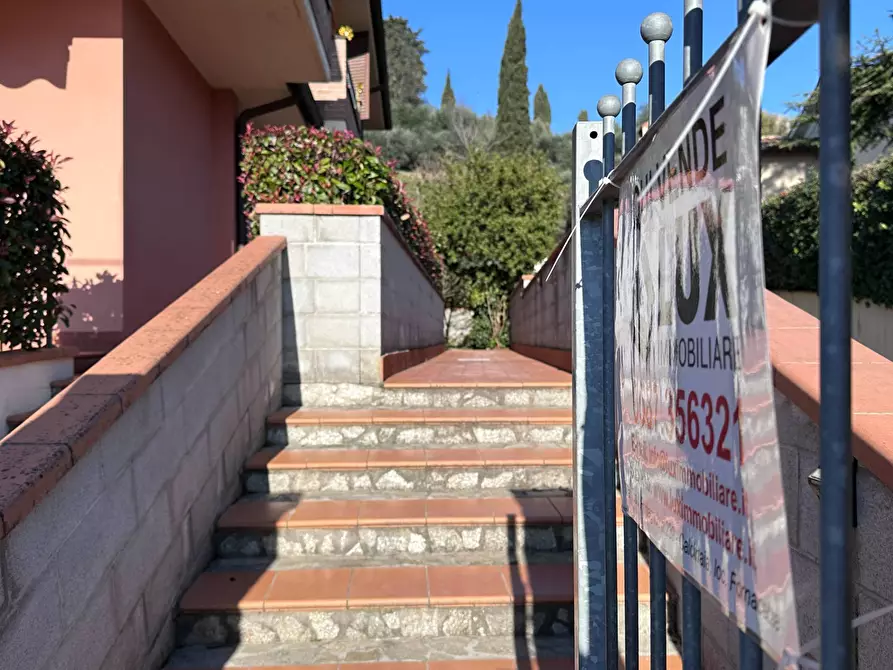 Casa indipendente in vendita a Santa Maria A Monte