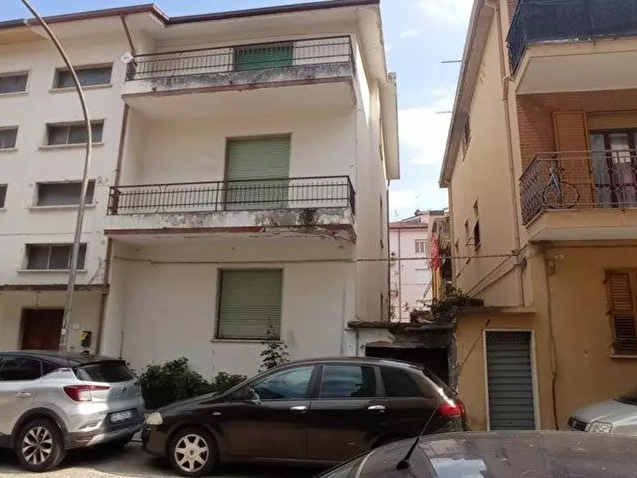 Casa indipendente in vendita in Via Petrarca a San Benedetto Del Tronto