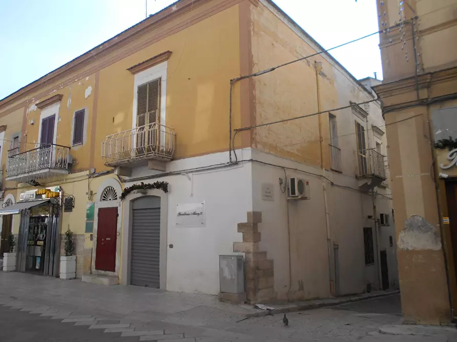 Immagine 1 di Appartamento in vendita  in Corso San Sabino a Canosa Di Puglia