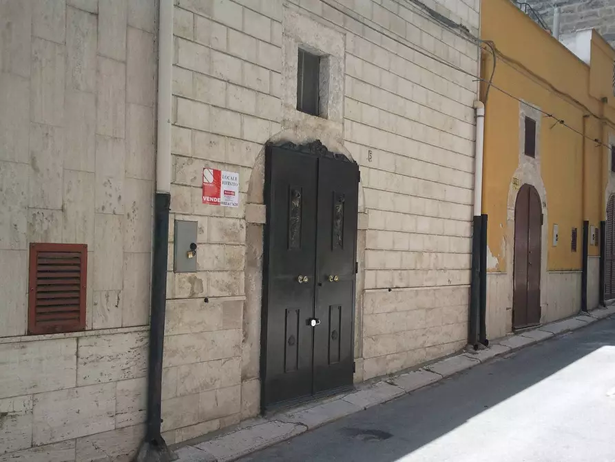 Ufficio in vendita in via Buonarroti a Canosa Di Puglia