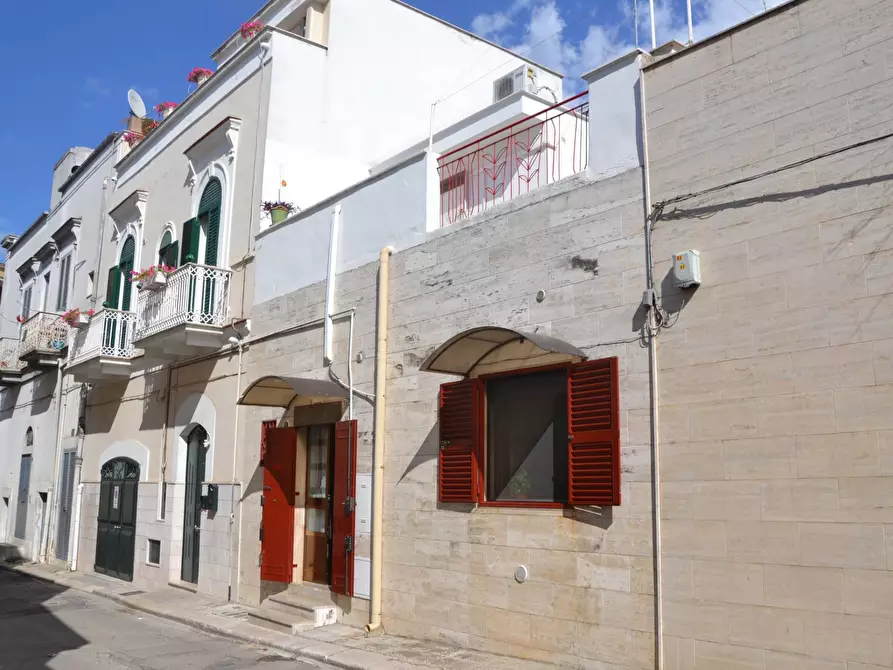Casa indipendente in vendita in via Pantelleria a Canosa Di Puglia