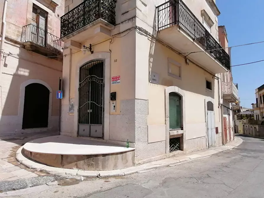 Casa indipendente in vendita in Corso Gramsci a Canosa Di Puglia