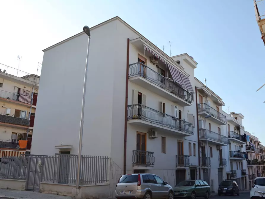 Appartamento in vendita in via Tito Livio a Canosa Di Puglia
