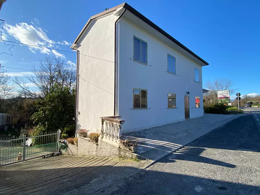 Casa indipendente in vendita in Via San Filippo a Magliano Di Tenna