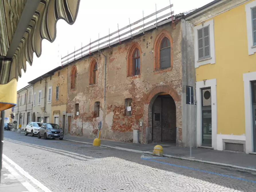 Casa indipendente in vendita in Via Garibaldi a Magenta