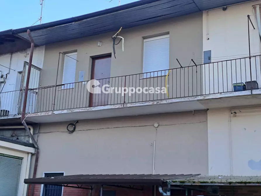 Appartamento in vendita in Via Torchio a Marcallo Con Casone