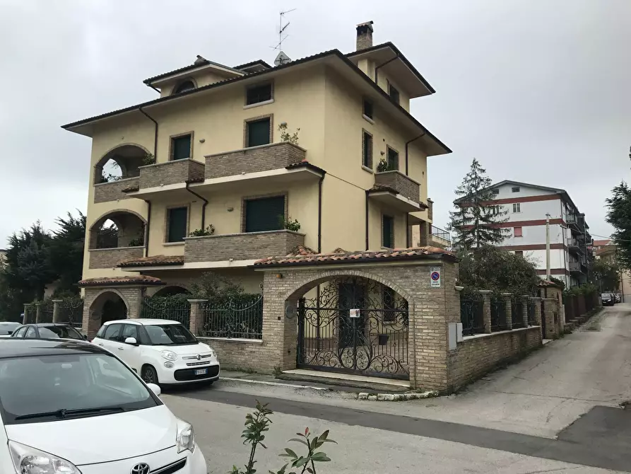 Villa in vendita in VIA SILVIO PELLICO a Vasto