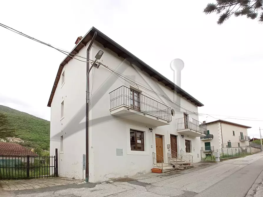 Casa indipendente in vendita in Via Madonna delle Prata a Villa Sant'angelo