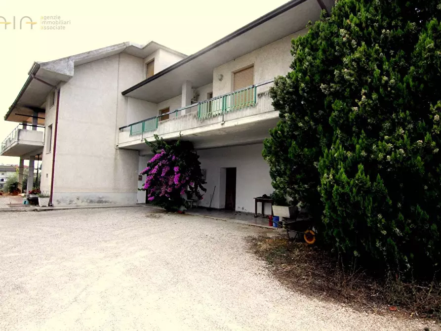 Casa indipendente in vendita in traversa Aldo Moro a Monsampolo Del Tronto