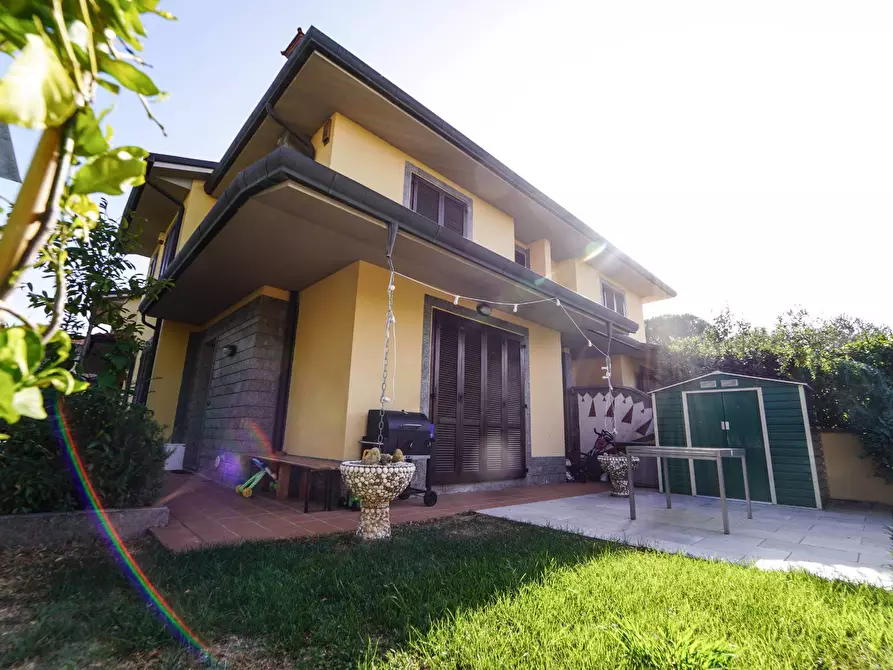 Casa semindipendente in vendita in Via Curtatone e Montanara a Santa Croce Sull'arno