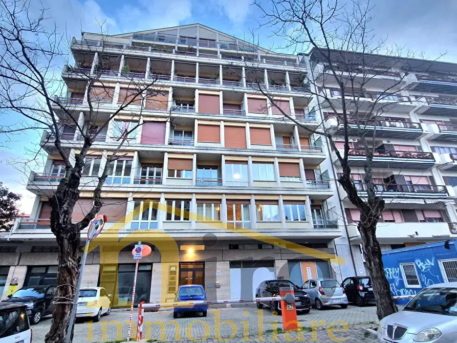 Appartamento in vendita in Viale Vittoria Colonna a Pescara