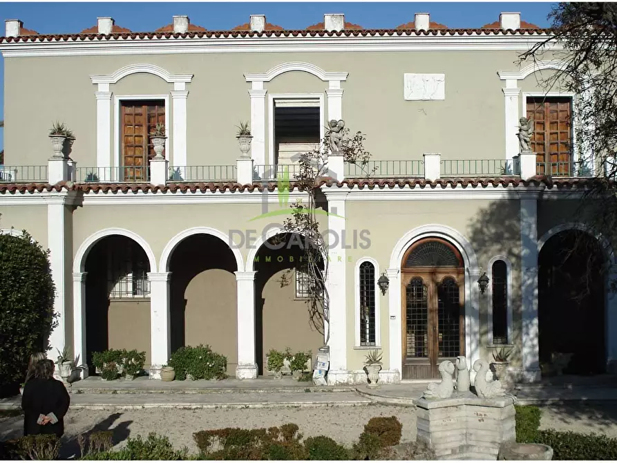 Villa in vendita in Marina Palmense a Porto San Giorgio
