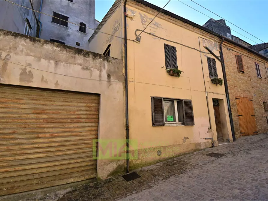Casa indipendente in vendita in Via Roma a Santa Vittoria In Matenano