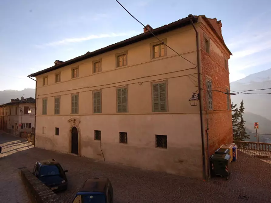 Villa in vendita in VIA S. LUCIA a Montefortino