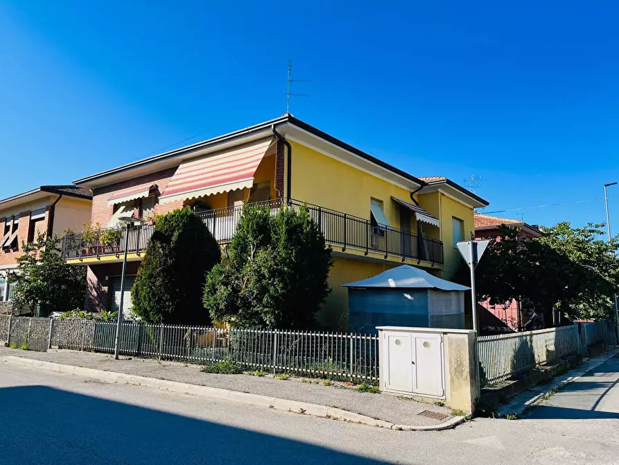 Casa bifamiliare in vendita in via Gian Battista Vico a Senigallia