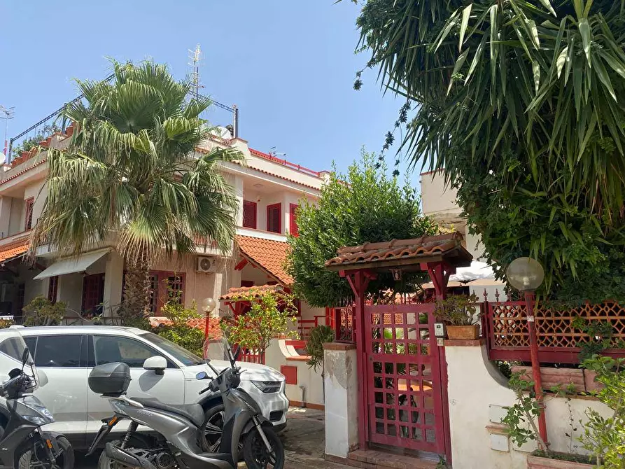 Villa in vendita in Via Pazienza a Palermo
