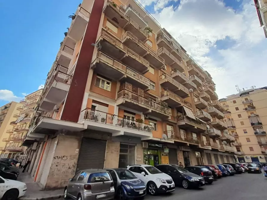 Appartamento in vendita in VIA POLIZIANO a Palermo