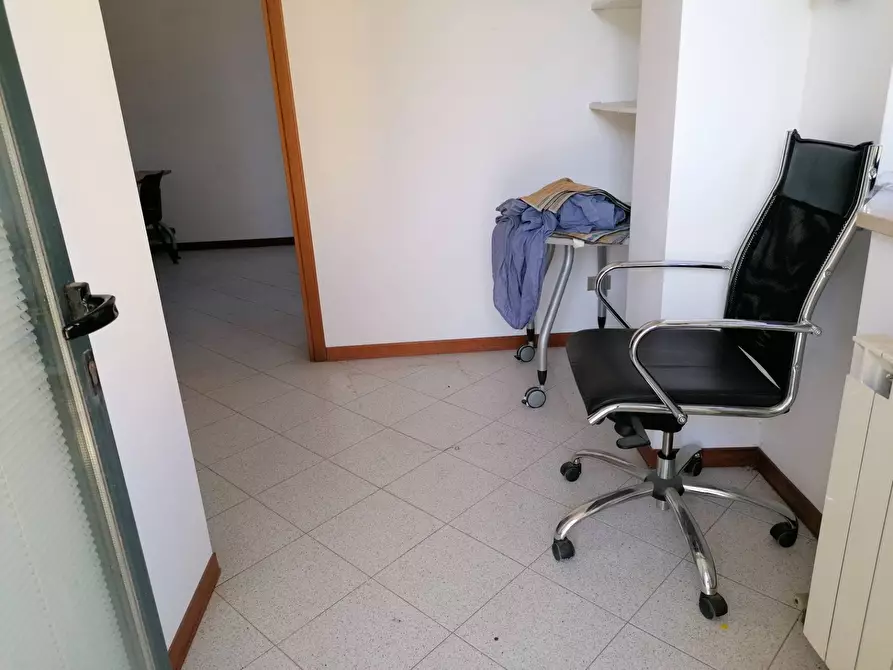 Immagine 1 di Appartamento in vendita  in Zona Centrale a Fano