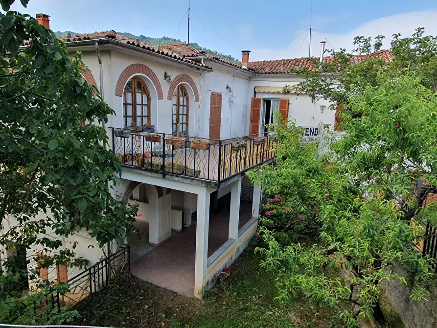 Casa indipendente in vendita in Via Cantone a Montaldo Di Mondovi'