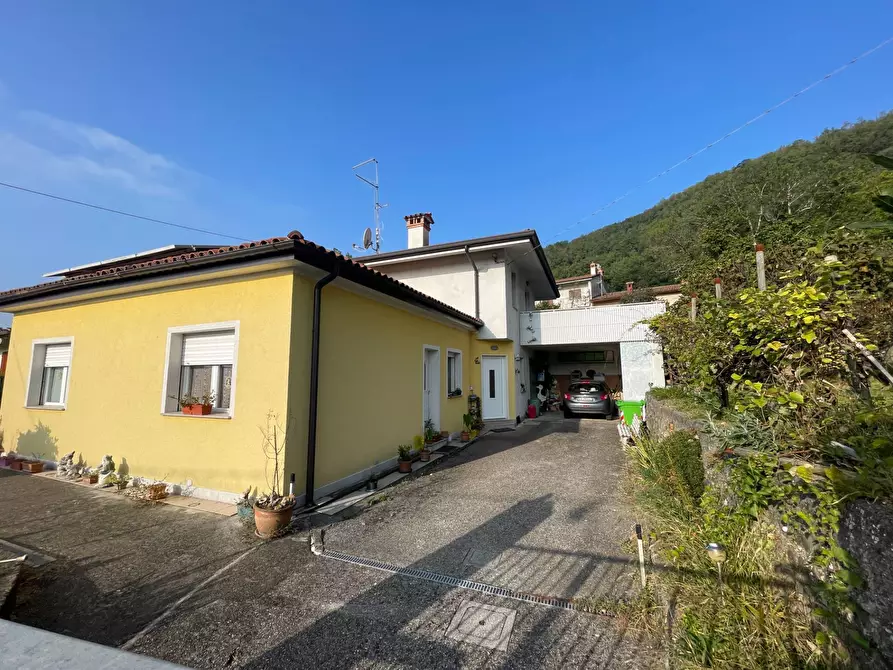 Villa in vendita in VIA ATTEMS a Gorizia